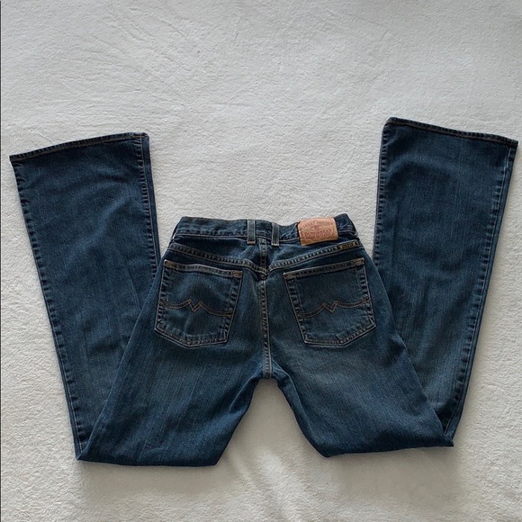 Lucky Brand Flare/ Bootcut Jeans - Picture 3 of 8